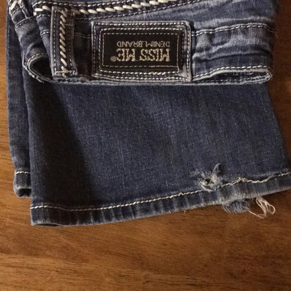Miss Me Jeans - Picture 3 of 6